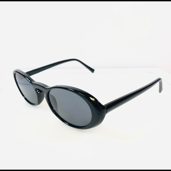 Women’s Kendall and Kylie Fashion Sunglasses main image 5